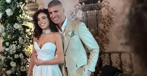 عکس همسر اوزجان دنیز بازیگر ترکی
