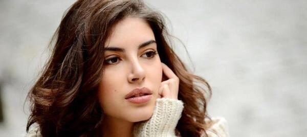 عکس قبل از عمل دنیز بایسال