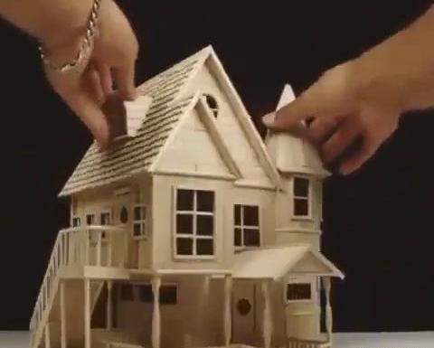 عکس ساخت خانه با چوب بستنی