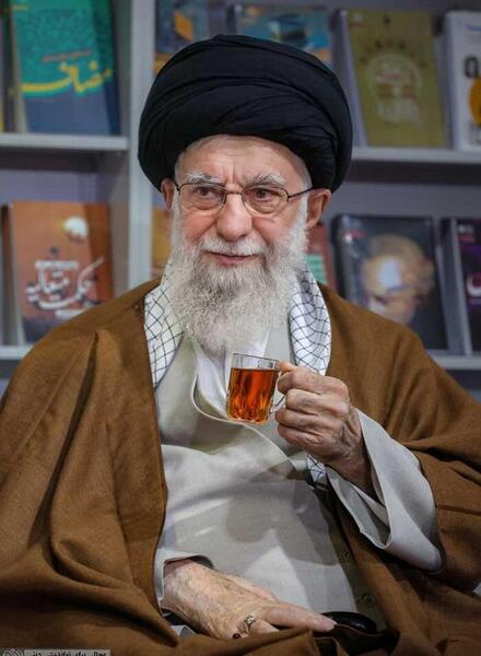 عکس خانه پدری رهبر