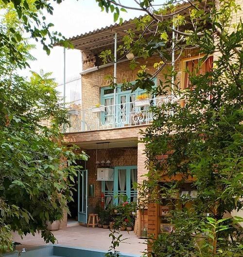 عکس خانه حیاط دار خوشگل