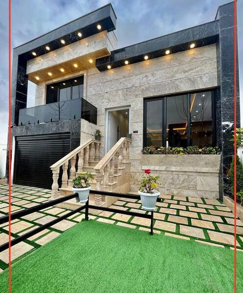 عکس خانه دو طبقه ساده