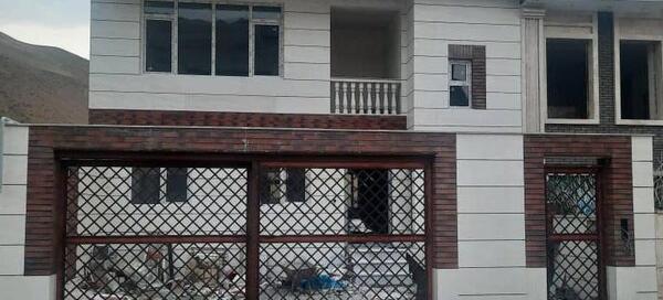 عکس خانه دو طبقه روستایی