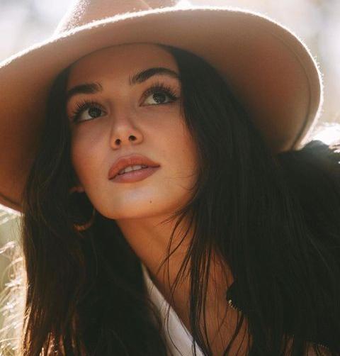 زیباترین عکس هانده ارچل برای پروفایل