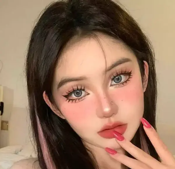 عکس چشم کره ای ها