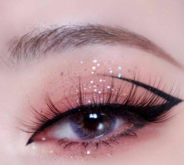 عکس چشم های کره ای