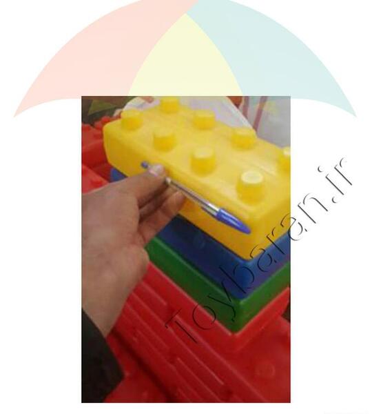 عکس خانه سازی با آجر اسباب بازی
