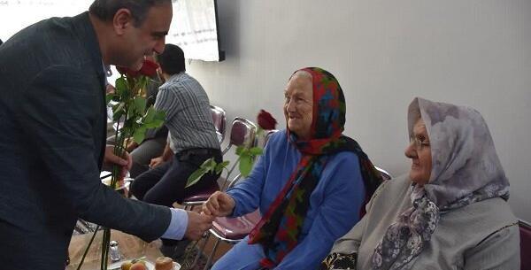 عکس خانه سالمندان در مشهد