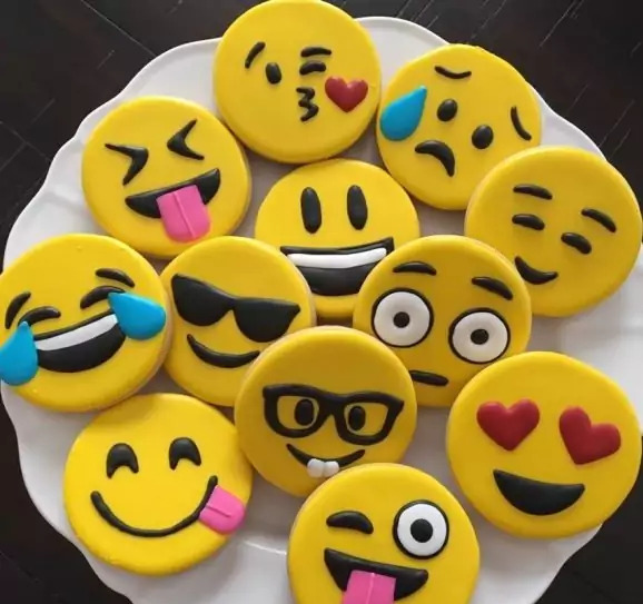 عکس استیکر برای نقاشی