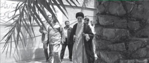 عکس از خانه ی خامنه ای