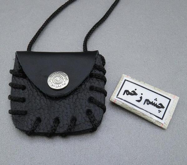 استیکر چشم زخم روی عکس