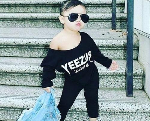 عکس استیکر بچه تلگرام