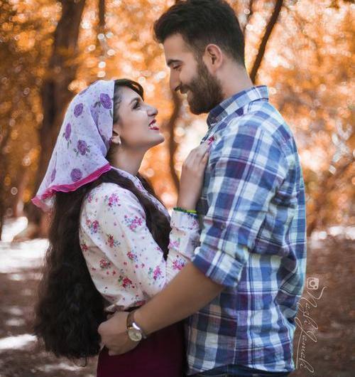 استیکر عکس دختر پسر عاشقانه