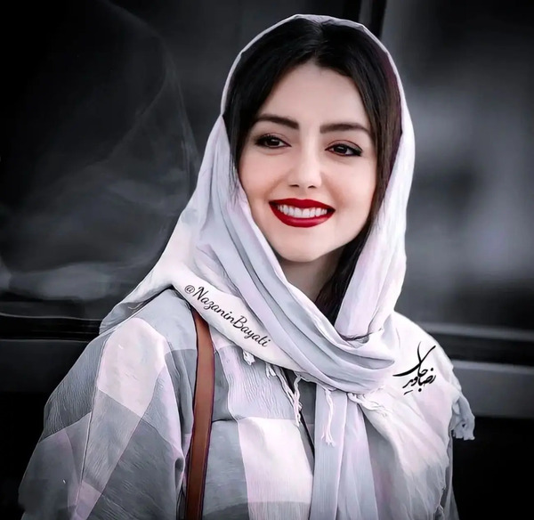 عکس خانه نازنین بیاتی در منیریه