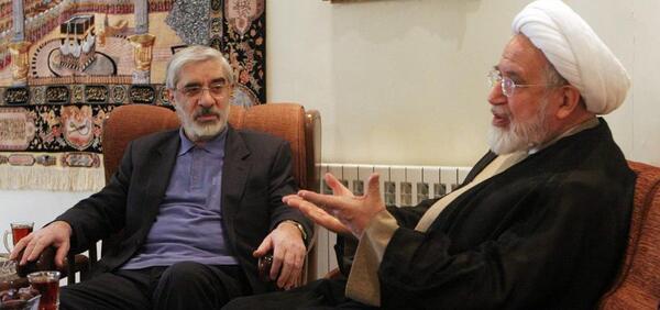 رهبر عکس خانه میرحسین موسوی