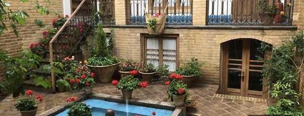 عکس از خانه کلنگی