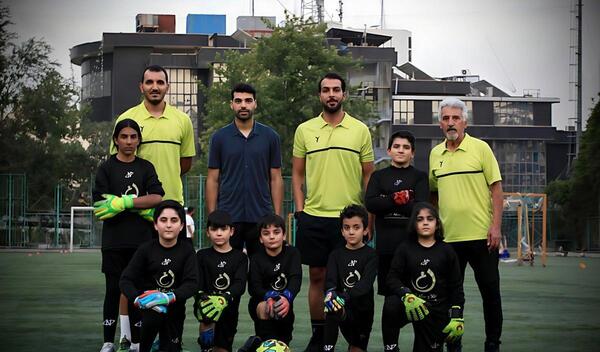 عکس خانه مهدی طارمی در بوشهر