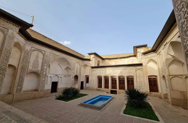 عکس های خانه طباطبایی