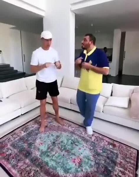 عکس فرش ایرانی در خانه رونالدو