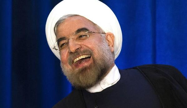عکس حسن روحانی در خانه اش