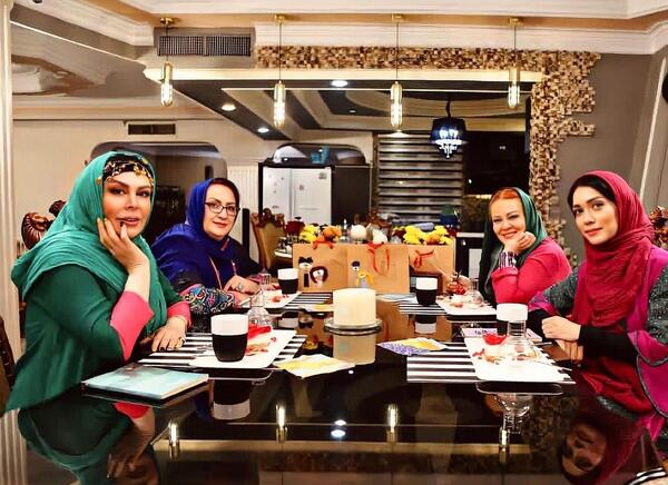 عکس خانه بهاره رهنما در شام ایرانی