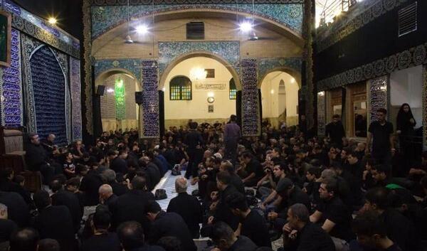 عکس امام حسین در خانه