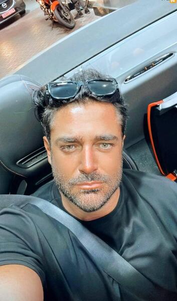 عکس پیری محمدرضا گلزار