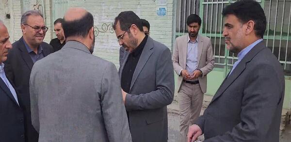 عکس استخر کبودراهنگ