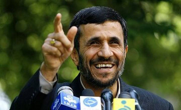 عکس کبودی صورت احمدی نژاد