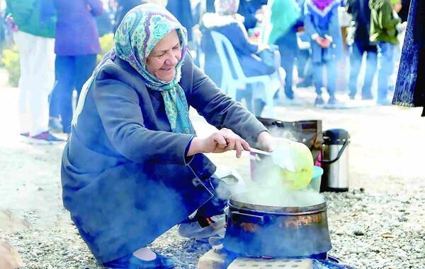 عکس دختر کبودراهنگ