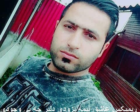 عکس بچگی های وحید مرادی