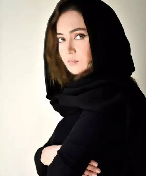 عکس های بچگی نیکی کریمی