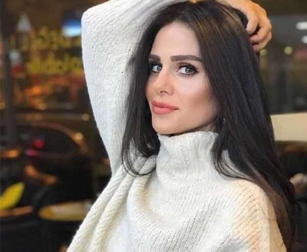 دنيا دنيا عکس بچگی گونل