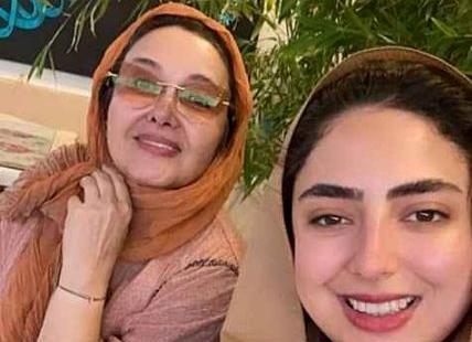 عکس های بچگی کتایون ریاحی
