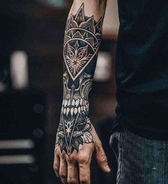 عکس تاتو رو دست پسرانه