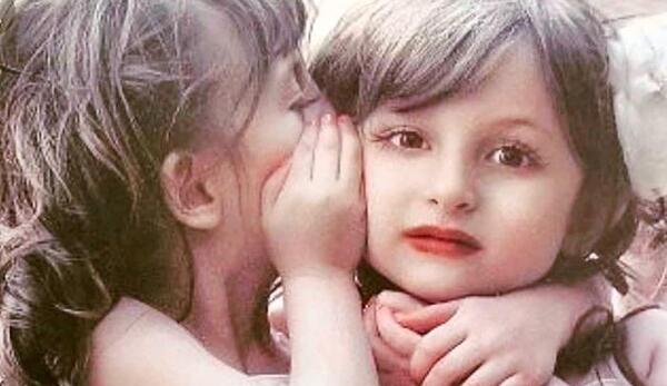 عکس بچگی سارا و نیکا فرقانی اصل
