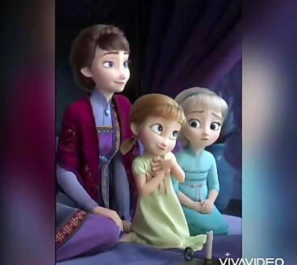 عکس بچگی السا واقعی