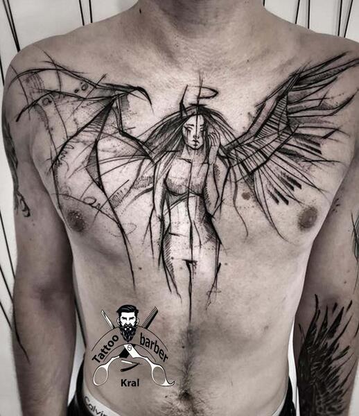 عکس تاتو روی کمر مردانه