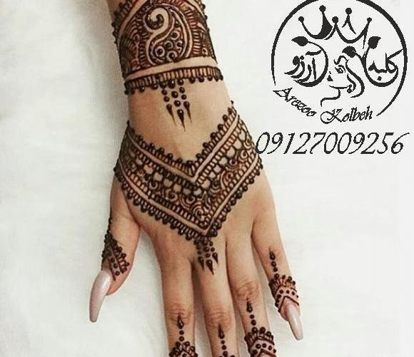 عکس تاتو با حنا هندی