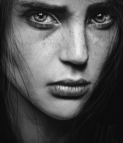 عکس های سیاه و سفید دخترانه
