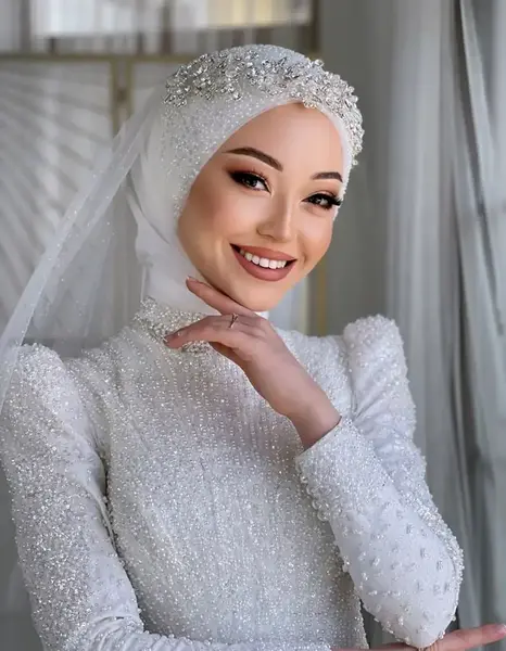 عکس ارایش عروس با حجاب