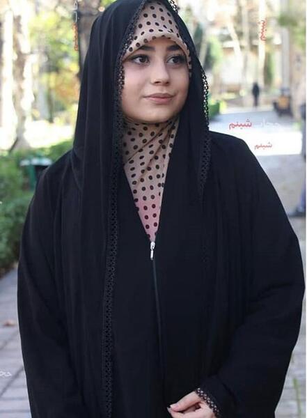 عکس حجاب زیبا با چادر کودکانه