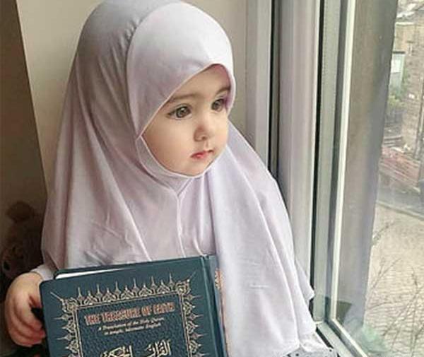 عکس حجاب زیبا با چادر کودکانه