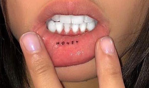 عکس تاتو چشم روی گردن