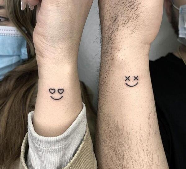 عکس تاتو ماه و ستاره