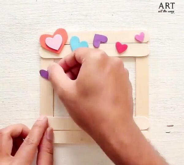 ایده قاب عکس با چوب بستنی