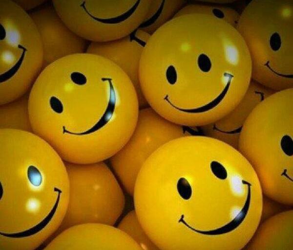 عکس زرد برای تصویر زمینه
