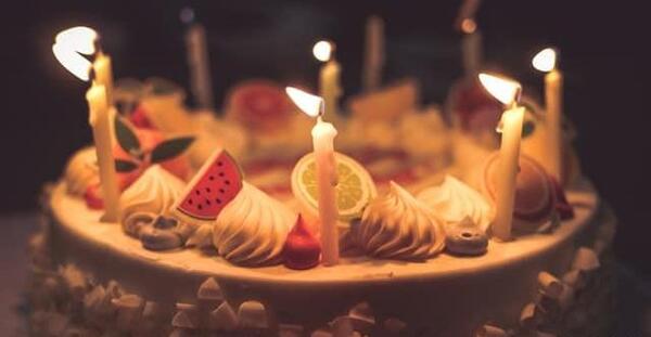 تبریک تولد با عکس کیک