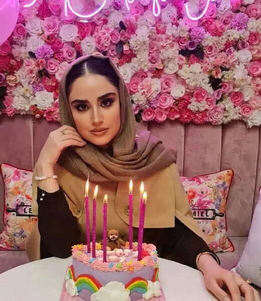 عکس تولد لاکچری اینستا