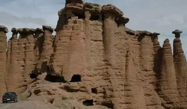 عکس های قبرستان جن ها در چابهار